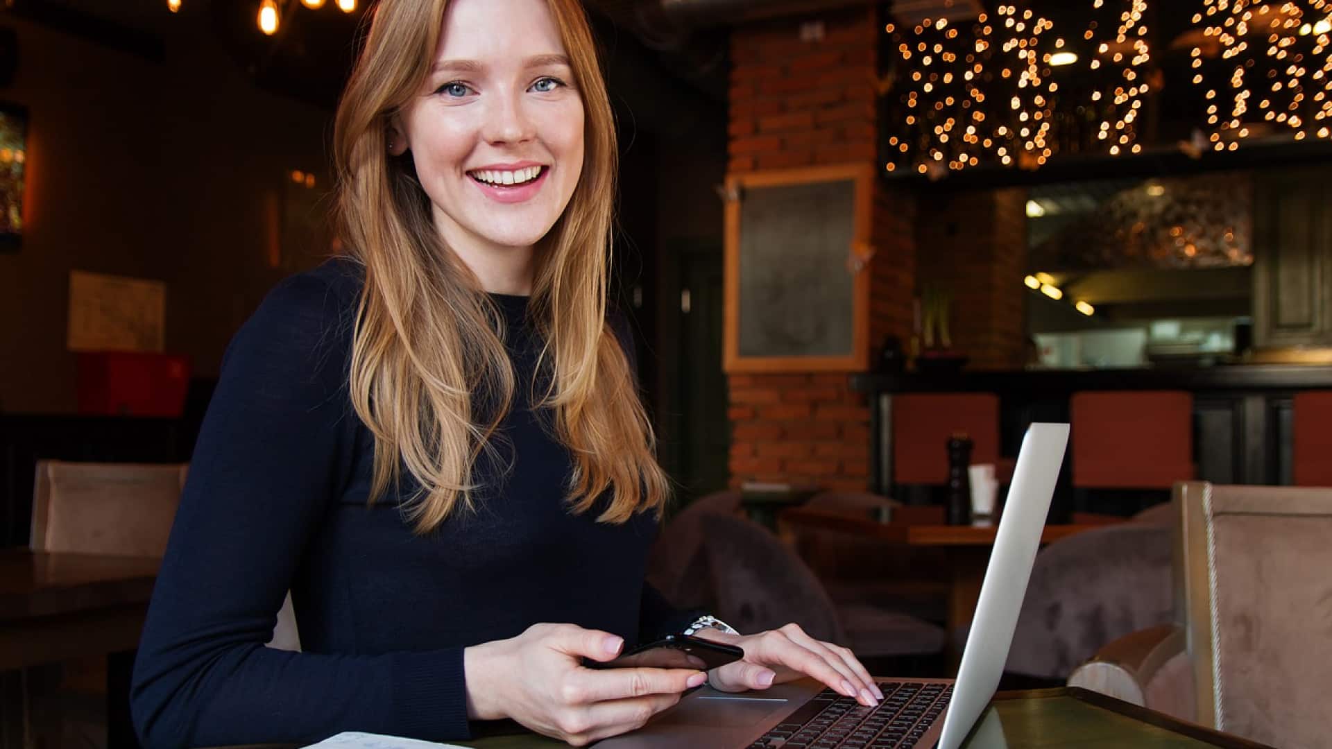 Pourquoi opter pour un siège ballon au bureau ?